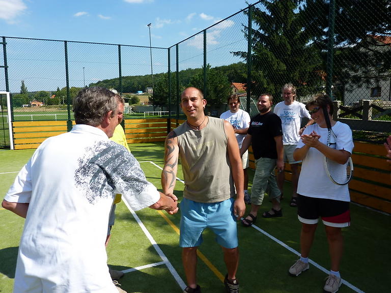 332d3a458a_52099026_v1